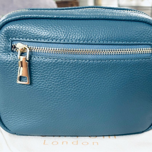 Pom Pom London STEEL BLUE Mayfair/Original w/2 Straps DISCONTINUED COLOR EUC! - Picture 6 of 9